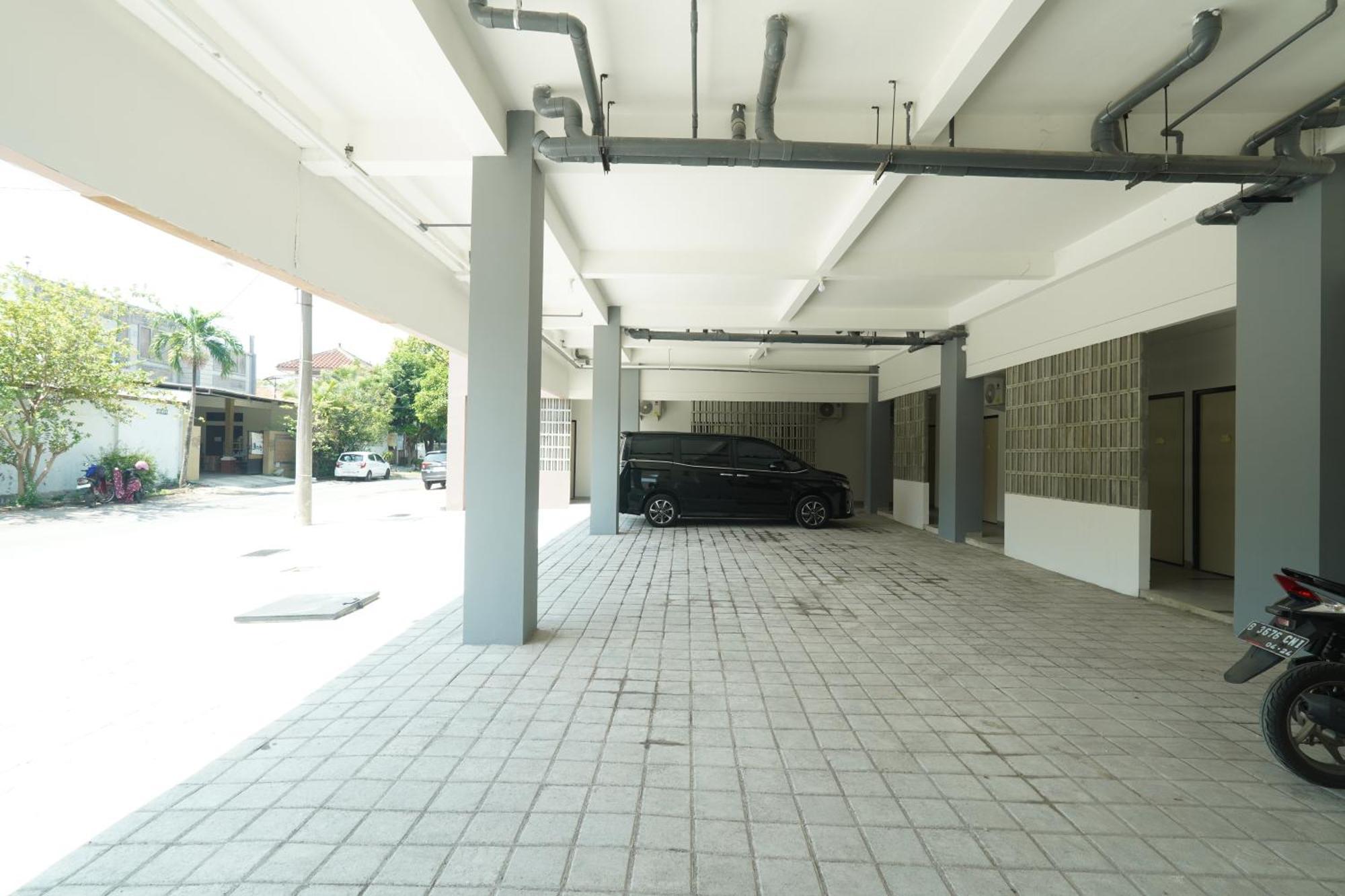 Hotel Grand Valora Puspowarno Kostel Semarang